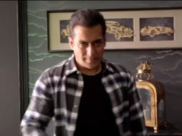 Salman Khan makes Andaz Apna Apna reference to thank his fans as he crosses 30 million followers on Instagram