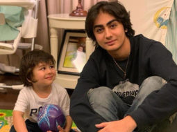 Taimur Ali Khan looks in awe of Arhan Khan in this adorable picture!