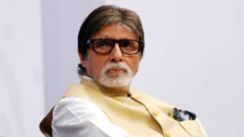 Amitabh Bachchan deletes post on flies spreading coronavirus after health official dismisses it