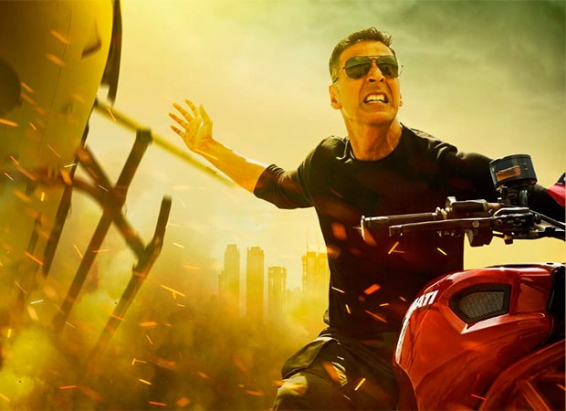 Before Sooryavanshi, Akshay Kumar reveals he first attempted helicopter stunt at the age of 28