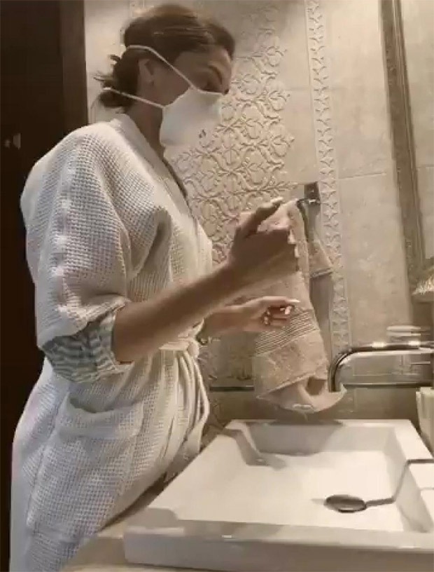 Deepika Padukone takes up #SafeHandsChallenge, further nominates Roger Federer, Cristiano Ronaldo and Virat Kohli Deepika Padukone takes up #SafeHandsChallenge, further nominates Roger Federer, Cristiano Ronaldo and Virat Kohli