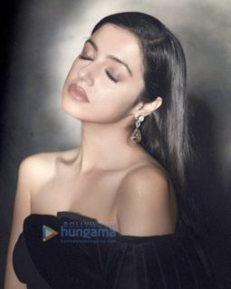Celebrity Photo Of Divya Khosla Kumar