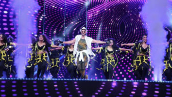 Hrithik Roshan’s ZABARDUST Performance at Zee Cine Awards 2020
