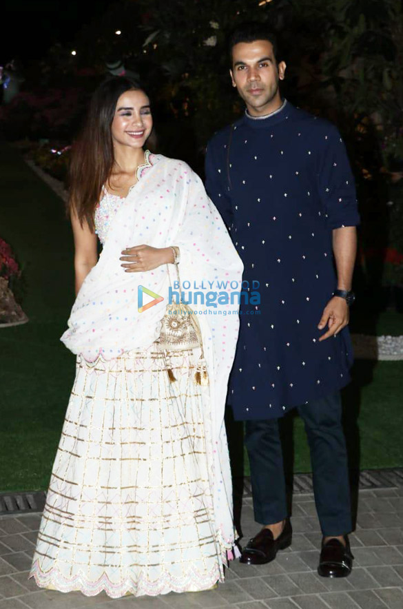 photos celebs snapped at piramals holi house party 1