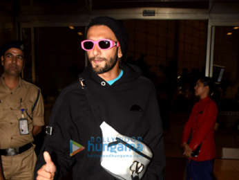 Photos: Sara Ali Khan, Daisy Shah, Ranveer Singh and others snapped at the airport