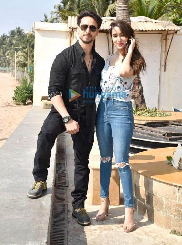 photos tiger shroff shraddha kapoor and riteish deshmukh snapped during baaghi 3 promotions 2