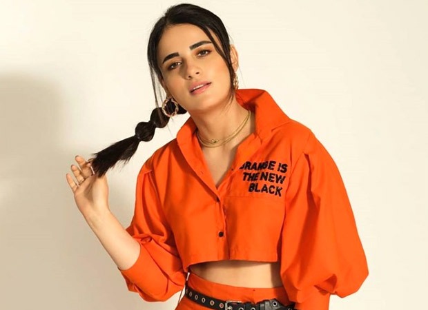 Radhika Madan plays the tune of ‘Ae Dil Hai Mushkil’ with perfection and we’re in awe!