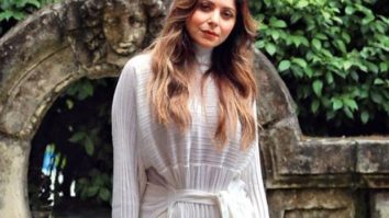 Kanika Kapoor deletes Instagram post in which she announced about testing positive for COVID-19