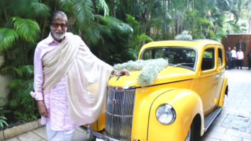Amitabh Bachchan adds a vintage car to his garage, shares photo