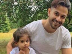 Kunal Kemmu is spending his self-quarantine time with his daughter Inaaya