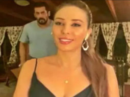 Salman Khan sneaks-up on rumoured girlfriend Iulia Vantur during video chat and her reaction is priceless