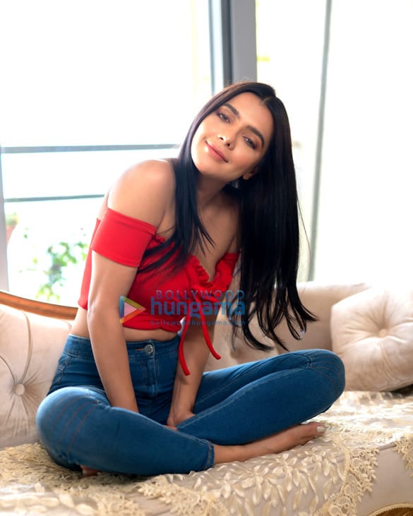 ruhi singh1 5