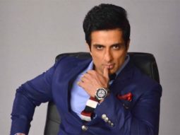 Sonu Sood: “Jab tak aakhri MIGRANT ko ghar chhod nahi aate, ye jung nahi chhodenge” | COVID-19