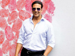 Akshay Kumar donates 1000 wrist bands to Mumbai Police to help detect Coronavirus symptoms