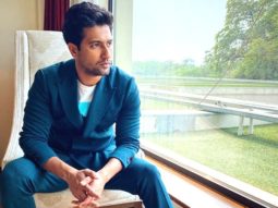Vicky Kaushal to play virtual games with fans to raise funds for daily wage labourers
