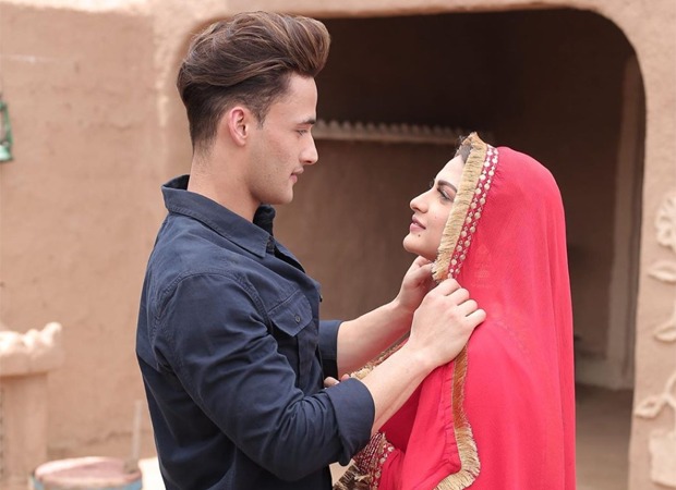 Asim Riaz and Himanshi Khurana all set to star in another music video, the latter shares a still from the sets