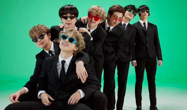BTS FESTA 2020: The septet feature in family portraits recreating Boy With Luv era, solo stages and retro themed looks BTS FESTA 2020: The septet feature in family portraits recreating Boy With Luv era, solo stages and retro themed looks