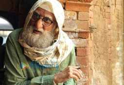 Movie Stills Of The Movie Gulabo Sitabo