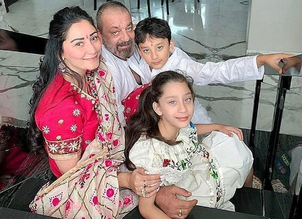 Sanjay Dutt shares a heartwarming throwback photo with Maanayata, Shahraan, Iqra 