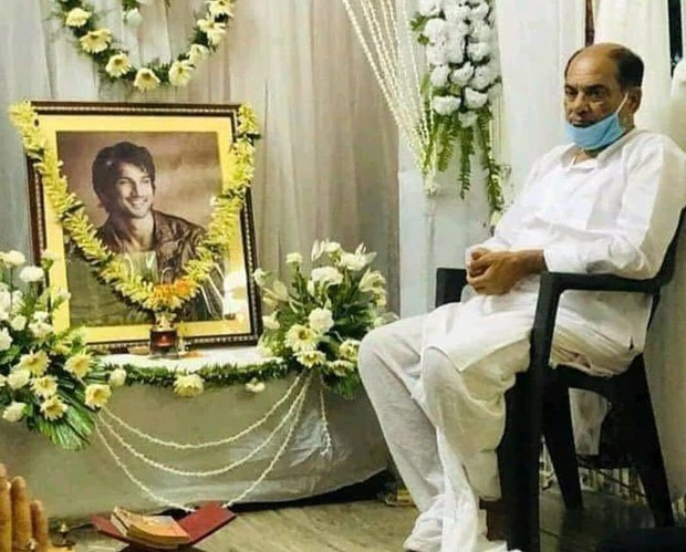 Sushant Singh Rajput's father sitting next to his photo frame during the prayer meet is heartbreaking 