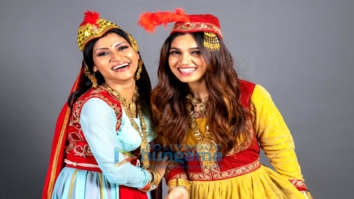 Movie Stills Of The Movie Dolly Kitty Aur Woh Chamakte Sitare