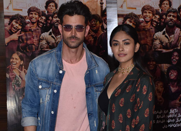 Hrithik Roshan and Mrunal Thakur express gratitude as Super 30 completes one year 