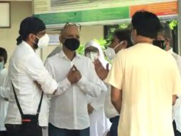 Jaaved Jaaferi, Naved Jaffrey and Johny Lever attend Jagdeep’s Funeral