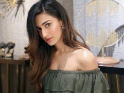 VIDEO: Erica Fernandes cuts her own hair and the look is ‘bang’ on!