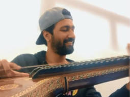 After ‘Ae Watan’ from Raazi, Vicky Kaushal plays Raag Yaman on the veena