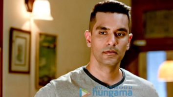 Movie Stills Of The Movie Gunjan Saxena - The Kargil Girl