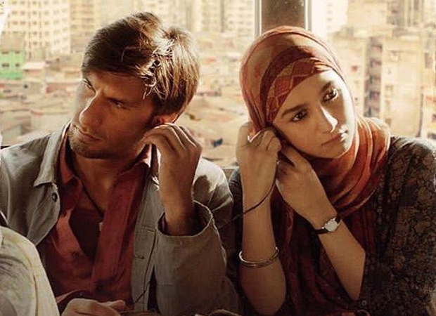 Ranveer Singh and Alia Bhatt starrer Gully Boy to have a special screening at TIFF 2020 Ranveer Singh and Alia Bhatt starrer Gully Boy to have a special screening at TIFF 2020