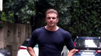 Sohail Khan spotted at his residence in Bandra