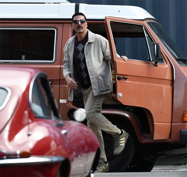 Bellbottom: Akshay Kumar dons retro look for his spy role in the leaked photos from Scotland 