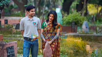Movie stills of the movie Dolly Kitty Aur Woh Chamakte Sitare