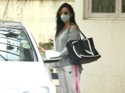 Kiara Advani spotted for dubbing of film Laxmmi Bomb at Juhu