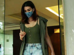 Kriti Sanon spotted at studio in Andheri