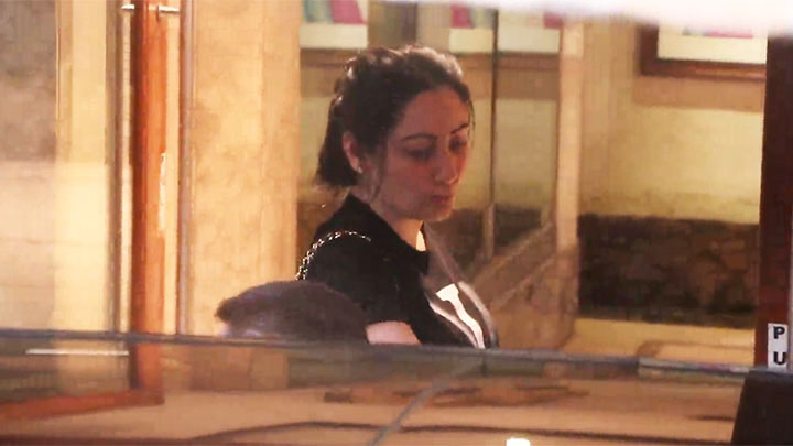 Sanjay Dutt and Manyata Dutt spotted at his house returning from Kokilaben Dhirubhai Ambani Hospital