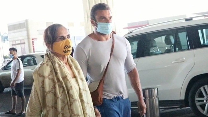Sohail Khan and Arpita Khan spotted at the Airport