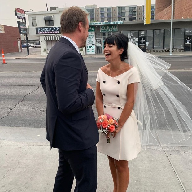 Stranger Things actor David Harbour marries Lily Allen, check out their precious photos from Las Vegas Stranger Things actor David Harbour marries Lily Allen, check out their precious photos from Las Vegas