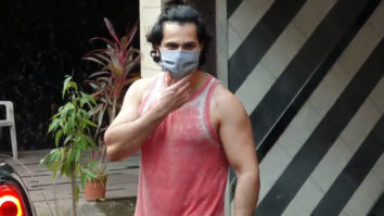Varun Dhawan spotted in Juhu