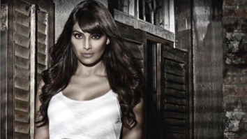 Bipasha Basu gives a message on self-love as she shares a stunning picture of herself