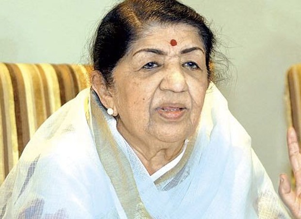 "Durga Puja this year will have to be without fanfare" - Lata Mangeshkar