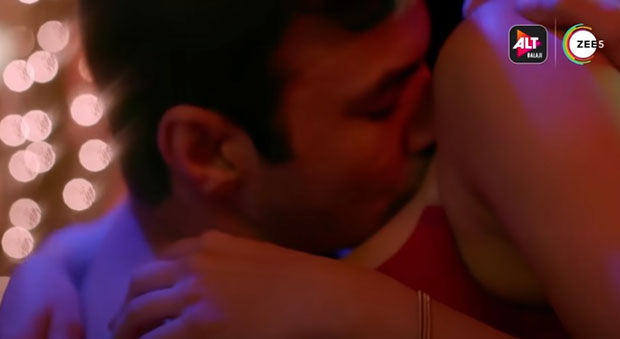 Angreji Gandi Video Angreji Gandi Video - Gandi Baat Season 5: Five steamy scenes from Alt Balaji's show that are  steamy AF : Bollywood News - Bollywood Hungama