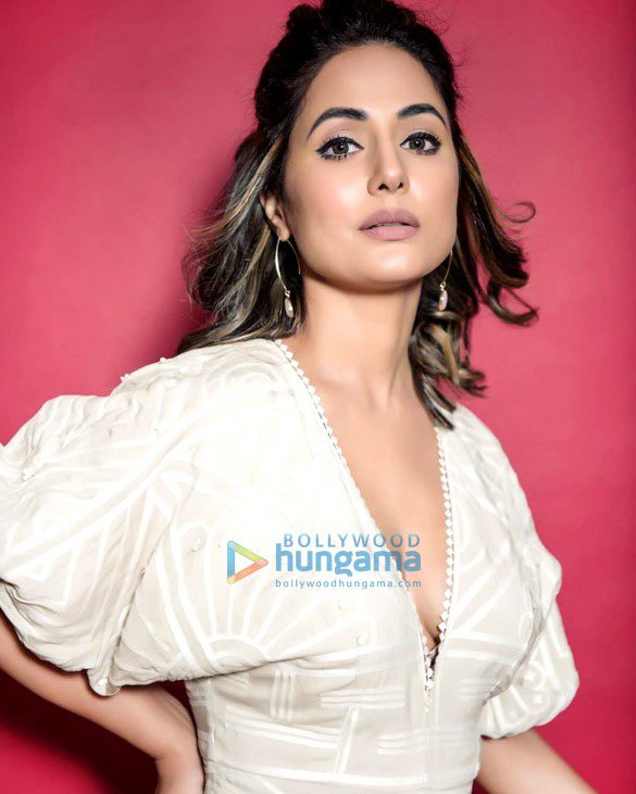 hina khan 1 12