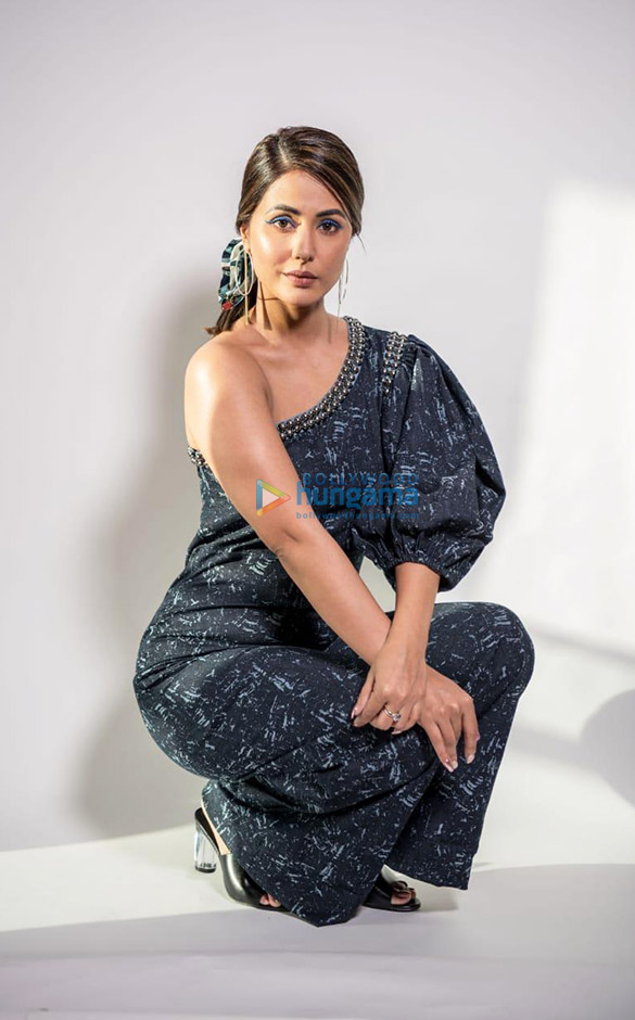 hina khan 1 9
