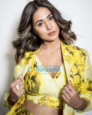 Celebrity Photos of Hina Khan