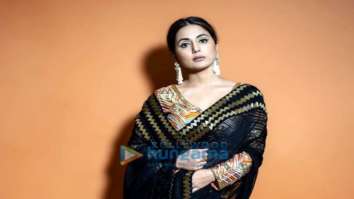 Celebrity Photos of Hina Khan