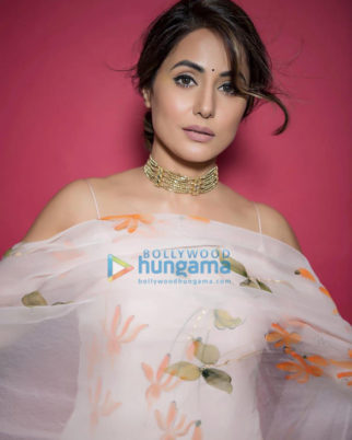 Celebrity Photos of Hina Khan