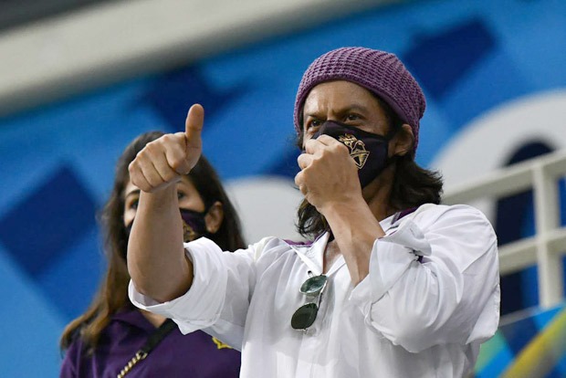 IPL 2020: Shah Rukh Khan makes his way to Dubai to watch Kolkata Knight Riders and Rajasthan Royals match with Aryan and Gauri 