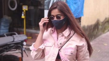 Ileana D’Cruz spotted at Salon in Bandra
